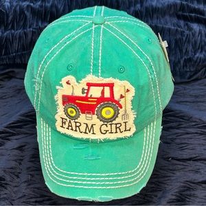 “Farm Girl” hat. NEW!!
